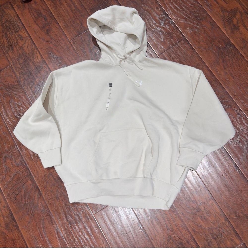 Women’s under armour Cream Hoodie large